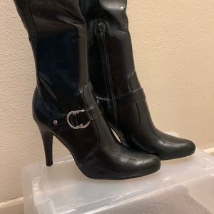 Marc Fisher Calf high boots never worn